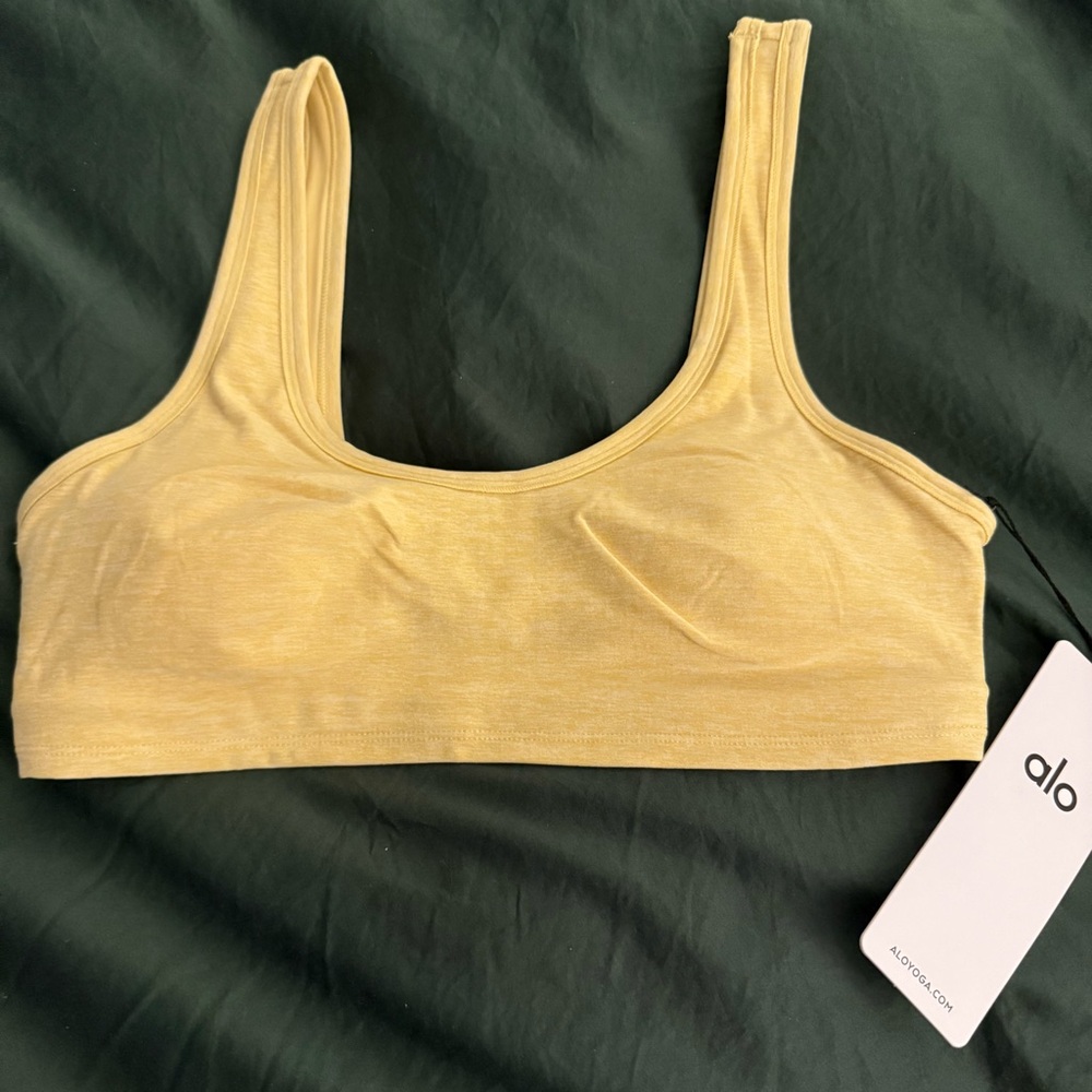 NWT ALO YOGA Alosoft center stage bra warm butter Heather - Picture 4 of 9